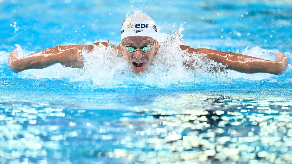 Léon Marchand Secures Victory in 200-Meter Butterfly at European Championships