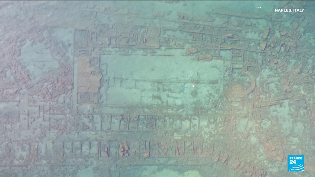 Archaeologists in Naples Investigate Submerged Roman City