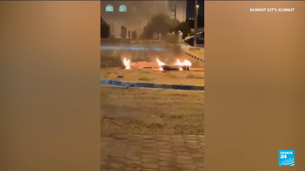 Iranian Drones Strike Kuwait Airport Amid Stalled US-Iran Negotiations