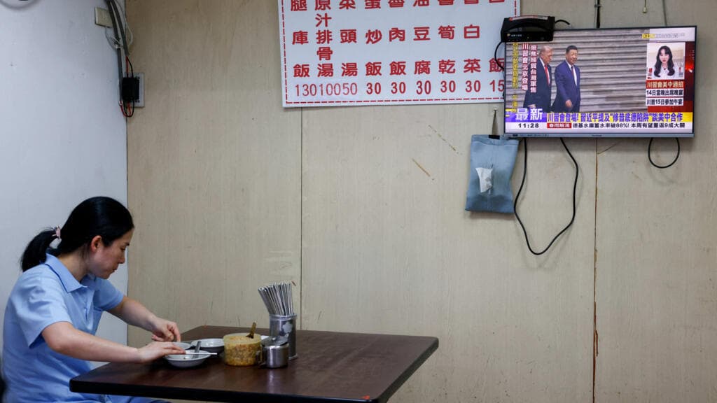 Trump Cautions Taiwan Against Independence Following Meeting with Xi