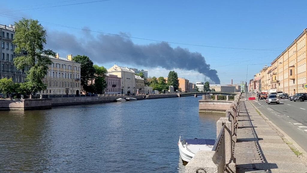 Ukraine's Strike on Saint Petersburg Marks Escalation of Conflict in Russia