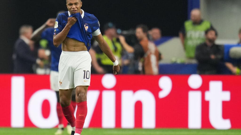 France's World Cup Journey Ends with 2-0 Loss to Spain in Semi-Final