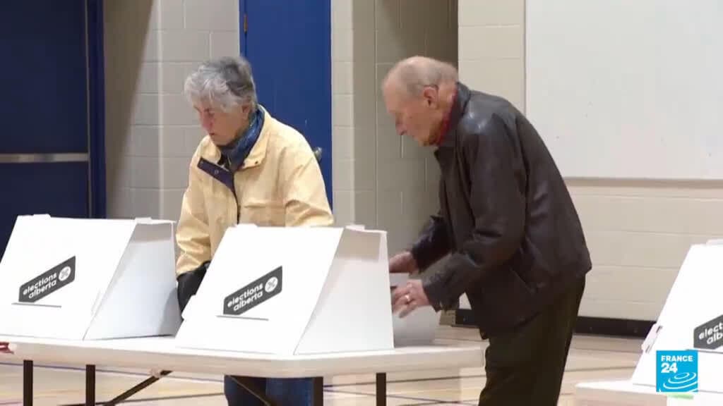 Alberta Votes Against Independence Referendum from Canada