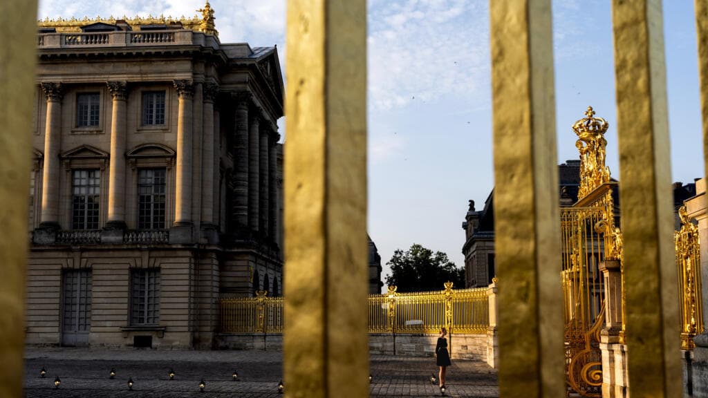 Macron and Trump to Dine at Versailles After G7 Summit in France
