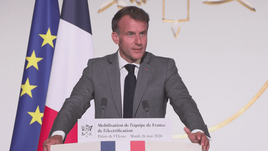 Macron Unveils Major Investments at France's Electrification Team Meeting