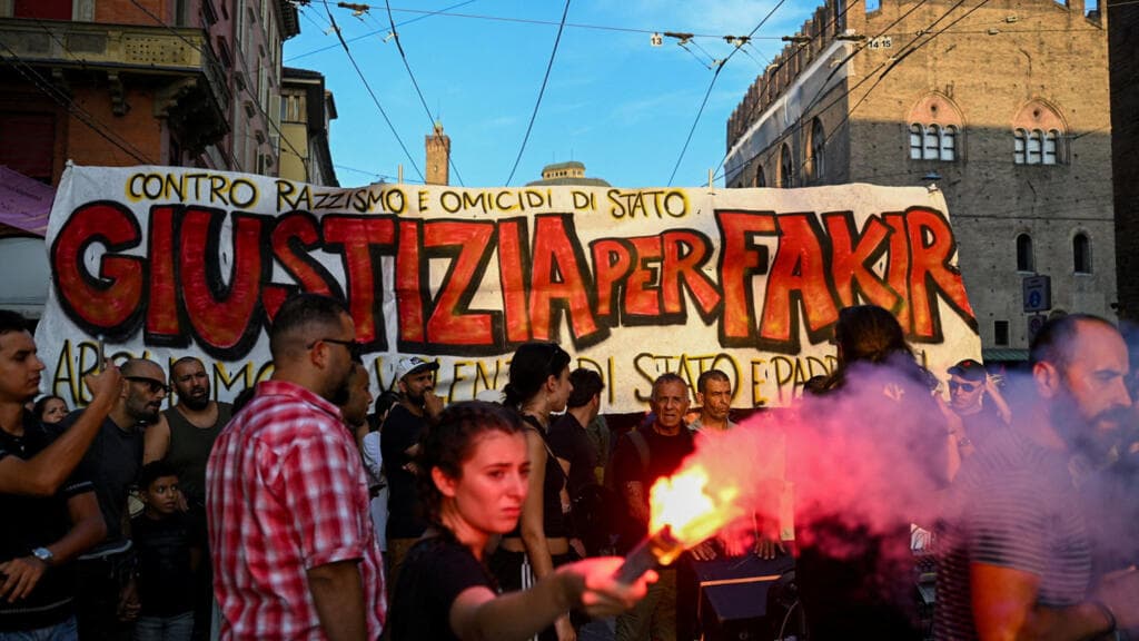 Protests Erupt in Bologna Following Death of Moroccan Man in Police Custody