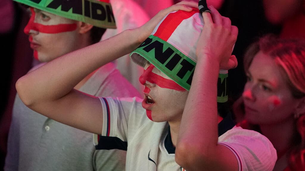 Argentina Advances to World Cup Final After 2-1 Victory Over England