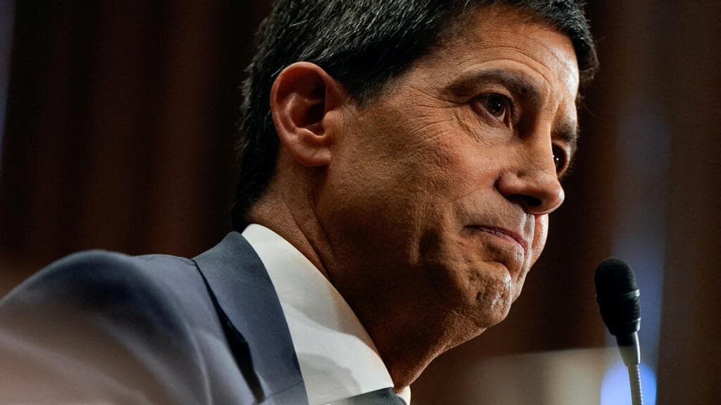New US Federal Reserve Chair Announces Reforms Amid Expected Rate Hikes