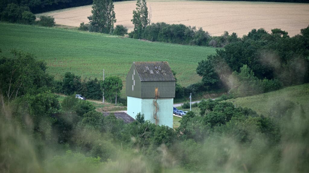 France Investigates Judicial Failures Following Suspected Murder of Young Girl