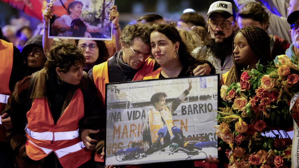 Thousands in Madrid Honor Pensioner Whose Eviction Sparked Housing Protests