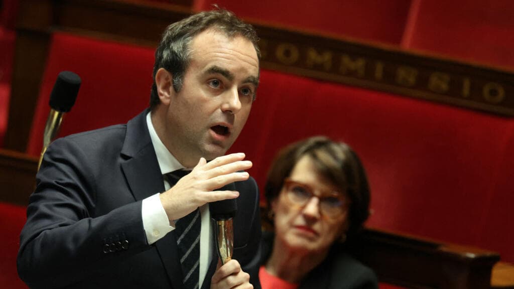 France's government survives two no-confidence votes over Mercosur deal