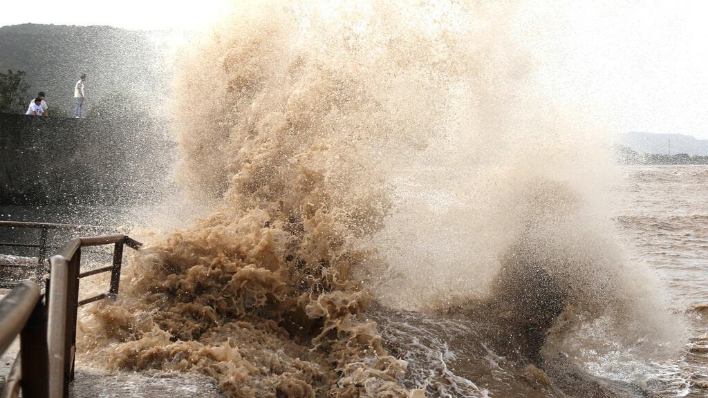 Over 1.7 million evacuated as Typhoon Bavi strikes eastern China