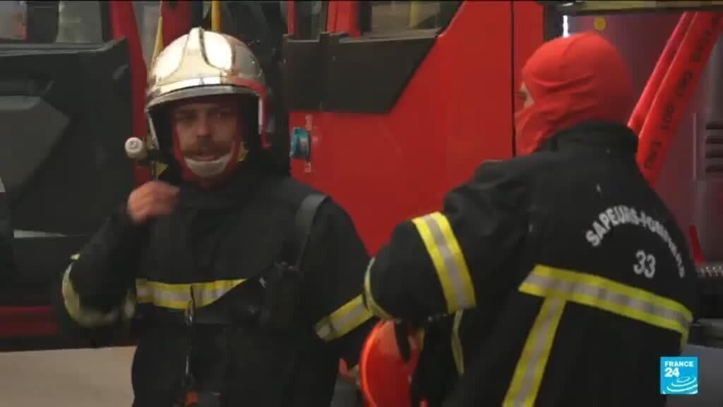 Firefighters in France Struggle with Exhaustion Amid Ongoing Wildfires