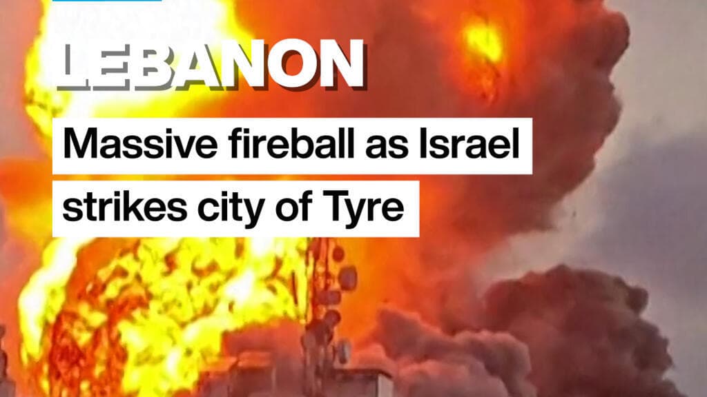 Israeli Airstrikes Hit Tyre, Lebanon, Creating Large Fireball
