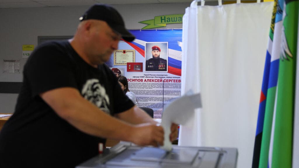 Final Day of Russian Election Amid Ongoing Conflict in Ukraine