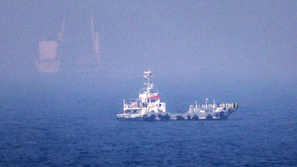 US and Iran Intensify Attacks on Civilian Infrastructure in the Middle East