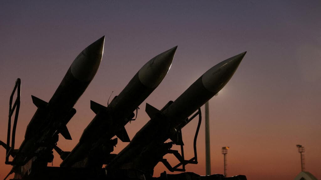 Iranian Revolutionary Guards Report Attacks on Bahrain and Kuwait