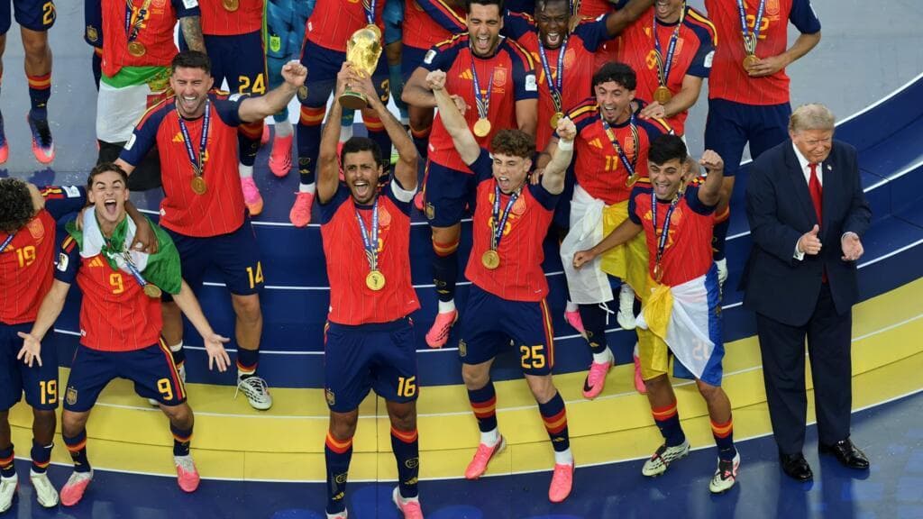 Trump Declares US a 'Soccer Country' While Presenting World Cup Trophy to Spain