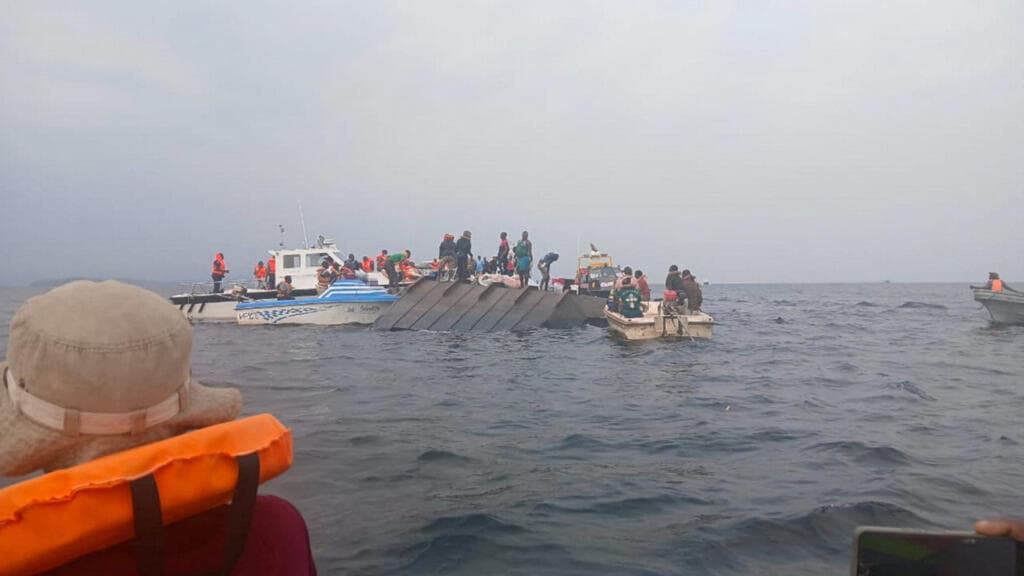 Death toll from ferry capsizing in Zimbabwe reaches 80 as search continues