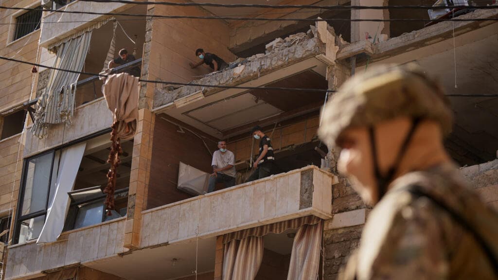 Lebanon Faces Challenges as Israel Conducts Strikes in Southern Region