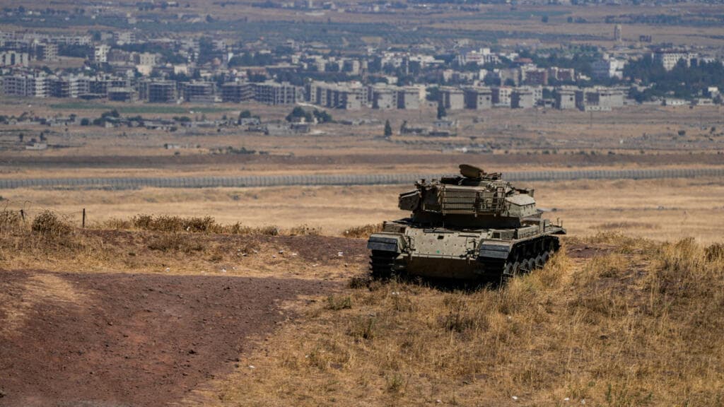 Netanyahu Visits Israeli Troops in Occupied Syria Amid Damascus Condemnation