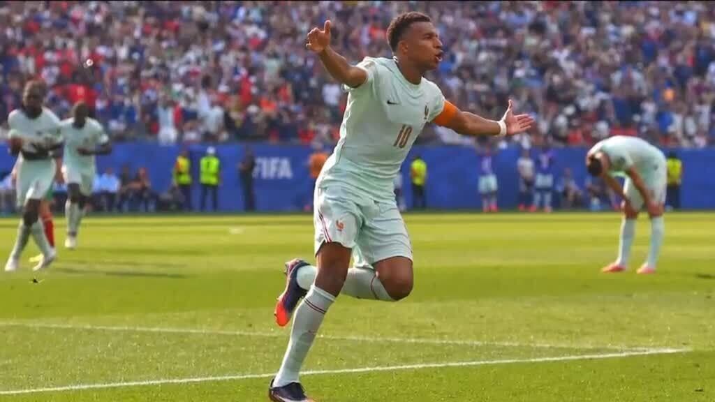 France Secures Spot in FIFA World Cup Semi-Finals with 2-0 Victory Over Morocco