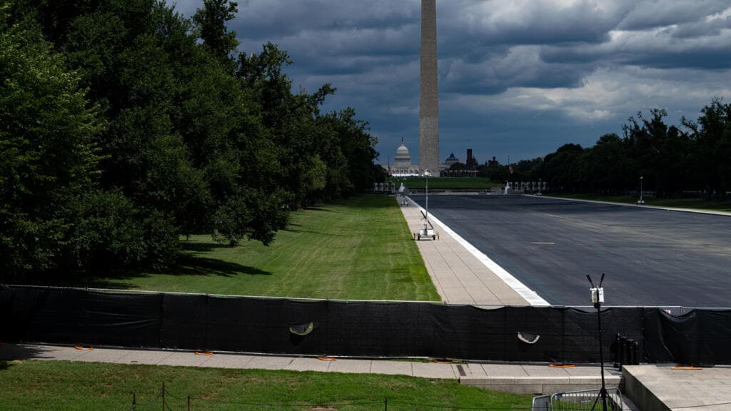 US Justice Department Drops Case Over Lincoln Memorial Reflecting Pool Damage