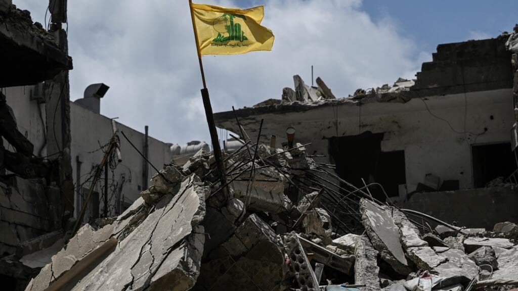 Lebanese Army Takes Control in Three Southern Villages Under US Initiative