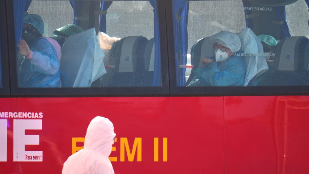 Differences in Hantavirus Protocols for Passengers: US vs Europe