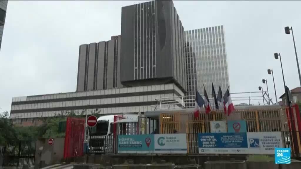 France Confirms First Ebola Case Linked to Current Outbreak in Returning Doctor