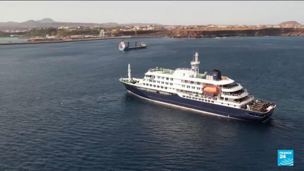 Three cruise ship passengers die in suspected hantavirus outbreak