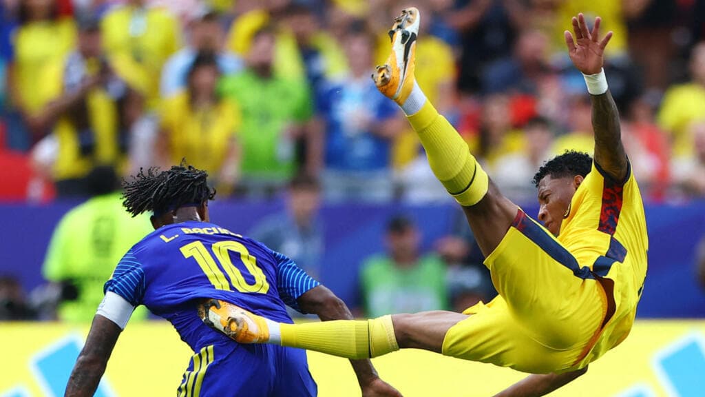 Curaçao Secures First World Cup Point with Draw Against Ecuador