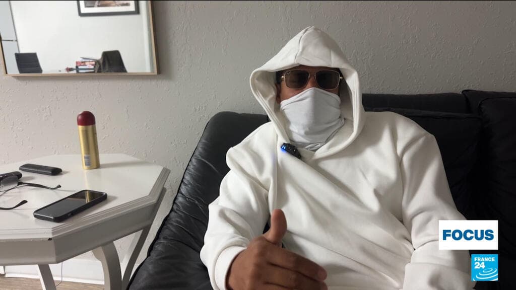 In US, thousands of Cuban migrants who arrived legally fear deportation