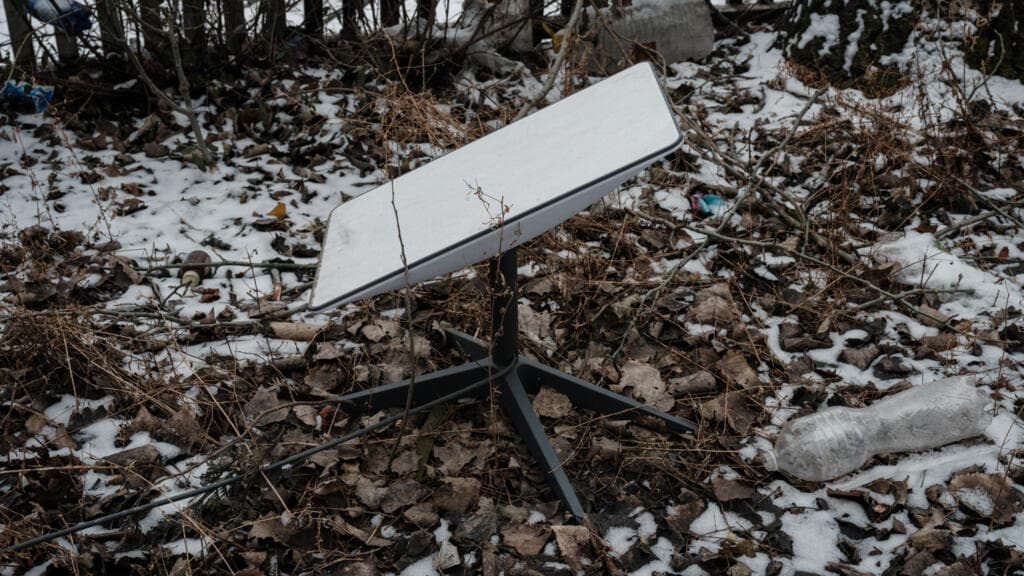 Ukraine Reports Starlink Restrictions Disrupting Military Operations