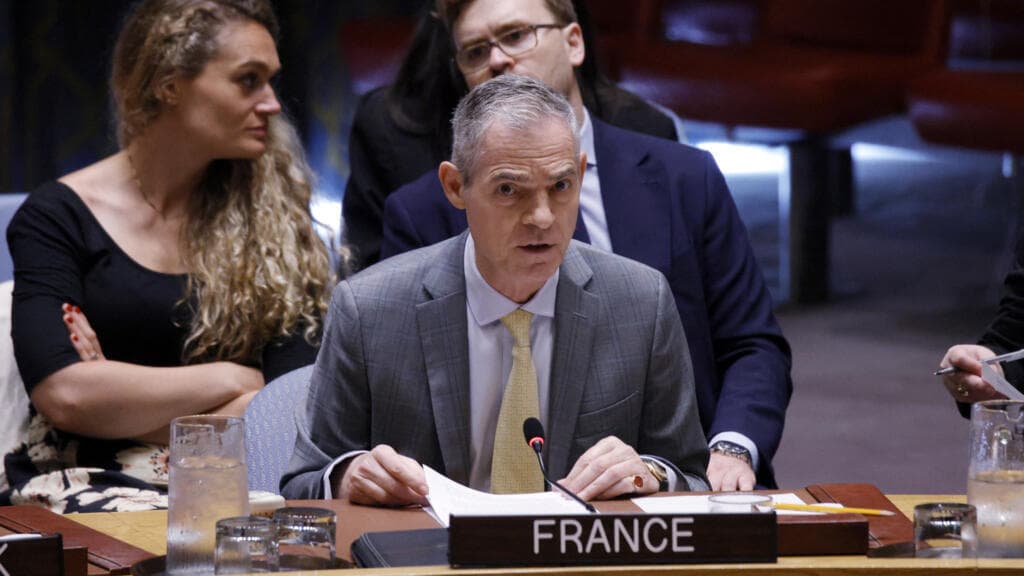 US Exits UN Security Council Meeting Amid France's Criticism of Rights Vote