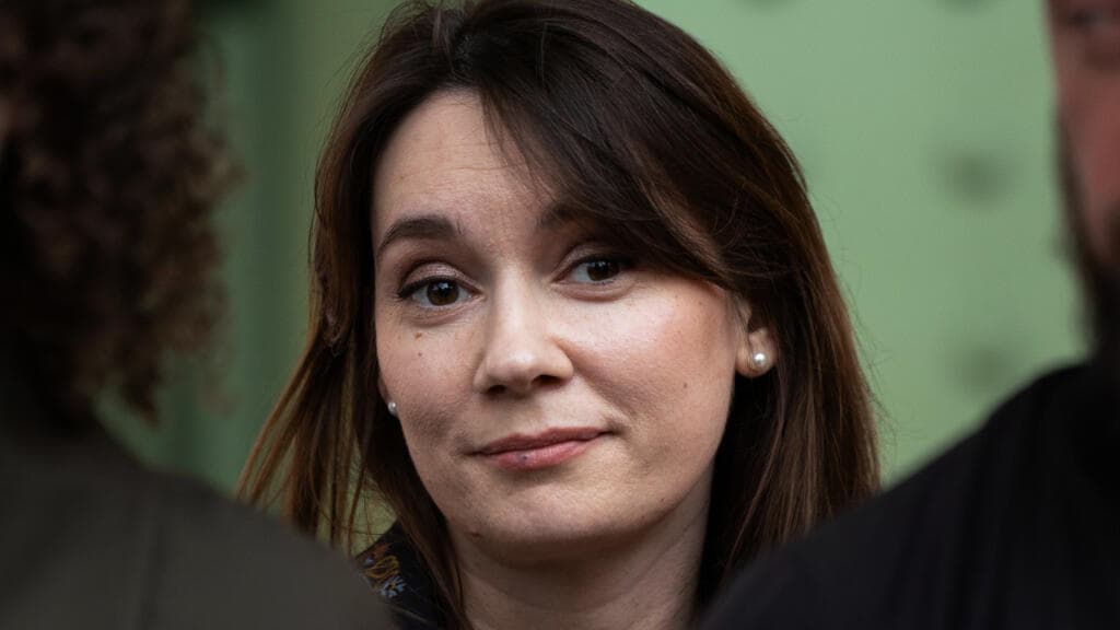 French Minister Defends Expulsion of Russian Commentator as Not a Free Speech Violation