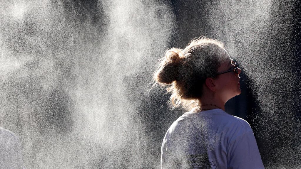France Endures Record Heat as Heatwave Continues