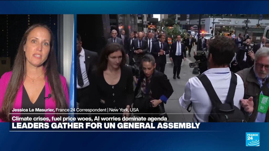 Macron urges Trump to adopt a firmer stance against Putin during UN talks