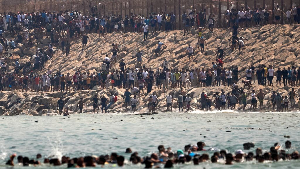 40,000 Migrants Swim from Morocco to Spain's Ceuta Amid Crisis
