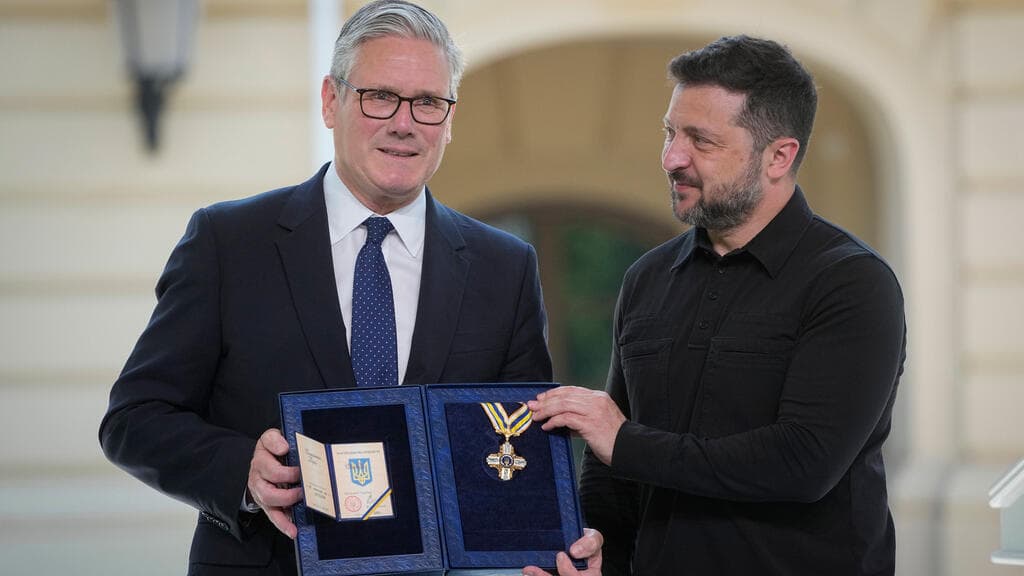 UK and Ukraine Honor Keir Starmer as He Concludes His Tenure