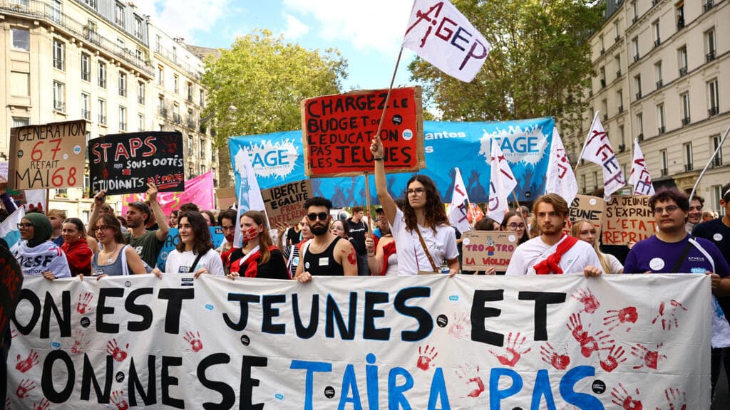 French Youth Express Discontent: Will Presidential Candidates Address Student Concerns?