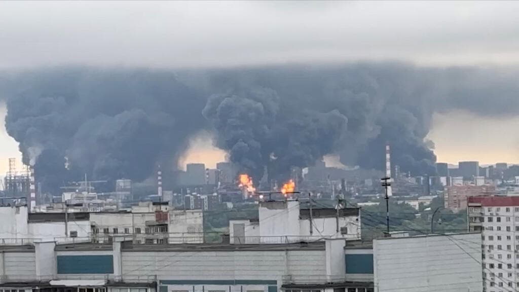 Ukraine Launches Major Drone Attack on Moscow, Zelensky Calls It Justified