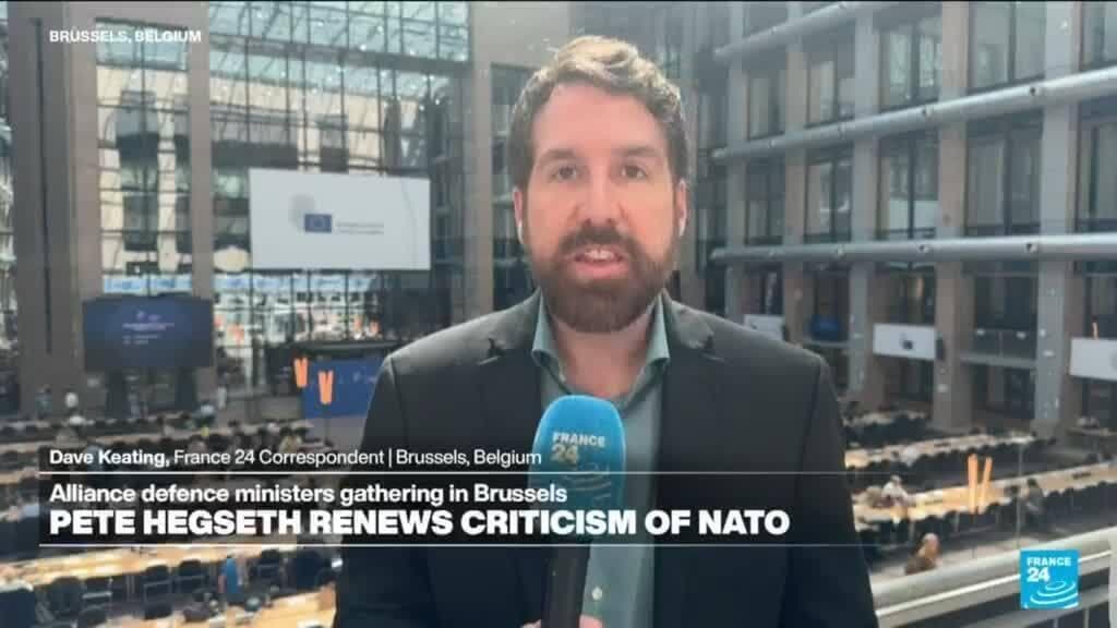 US Defense Secretary Criticizes European NATO Allies Before Summit