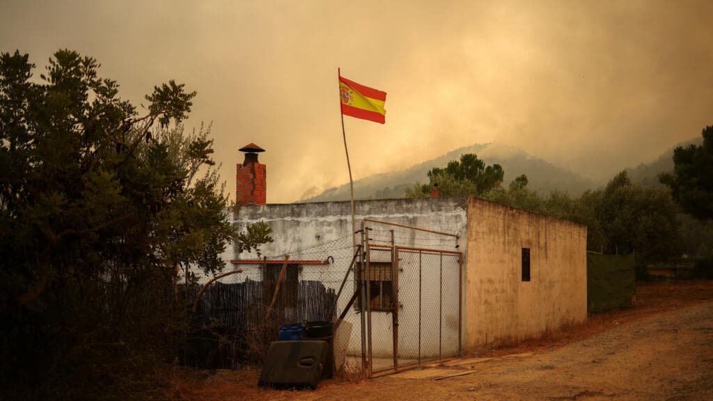 Spain Struggles to Control Wildfires Ahead of Upcoming Heatwave