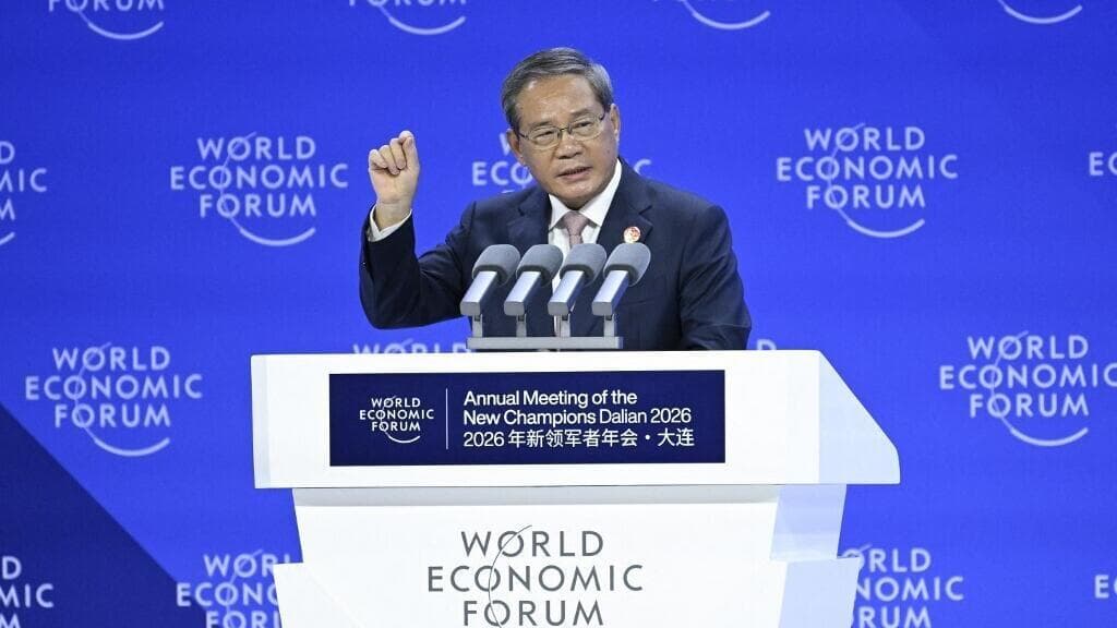 Chinese Premier Li Qiang Calls for AI Governance to Avoid Technological Risks