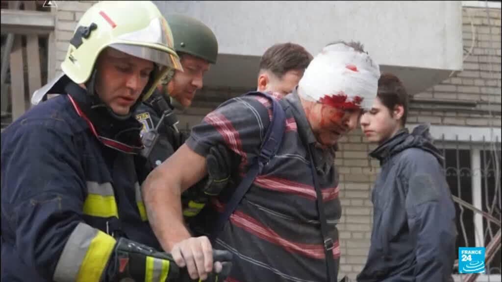 Russian Strikes Result in Eight Deaths and Many Injuries Across Ukraine
