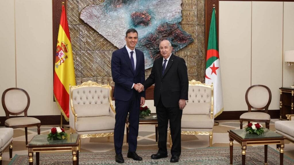 Spain's PM Sanchez Makes First Visit to Algeria in Four Years to Repair Relations