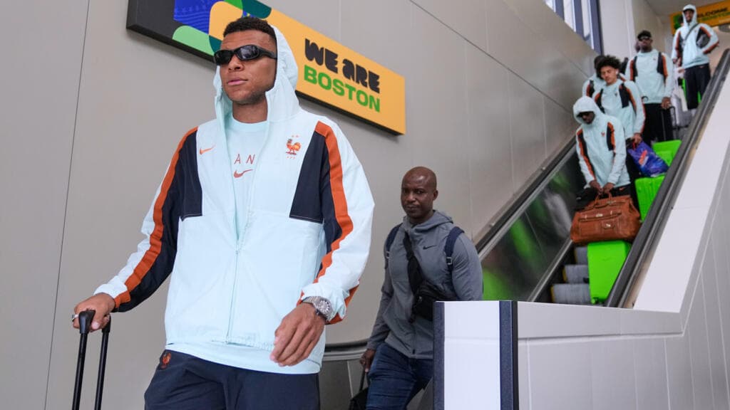 French National Team Arrives in Boston for 2026 World Cup Preparations