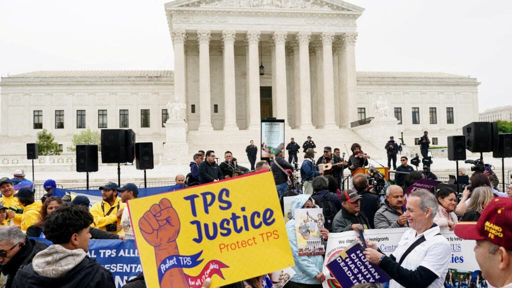 Supreme Court permits Trump administration to end deportation protections for Haitians and Syrians