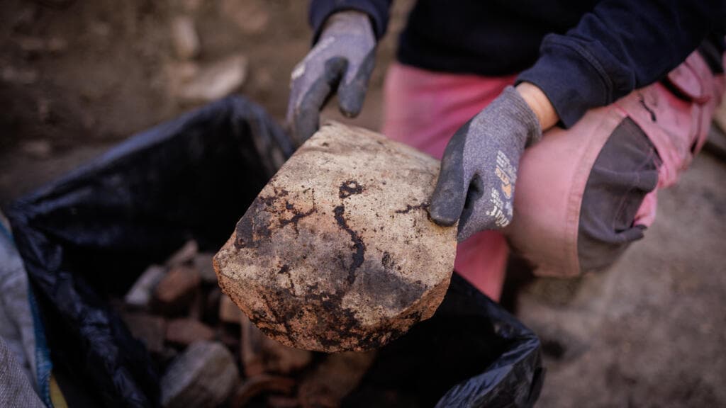 Ancient Wall Discovery May Identify Site of Paris's Original Settlement